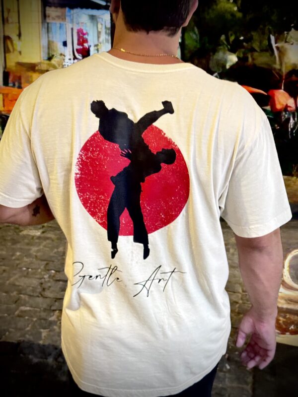 Camiseta Gentle Art Off White Estonada
